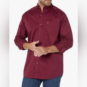 Ariat LS button up shirt. Burgundy size medium